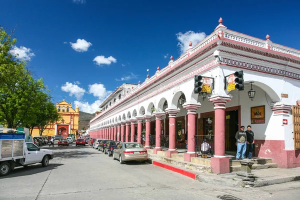 산에서 중앙 광장 Zocalo 주위 오래 된 식민지 시대의 건축 스톡 사진