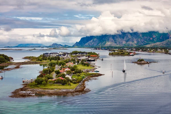 Bronnoysund Norwegia pięknej przyrody — Zdjęcie stockowe