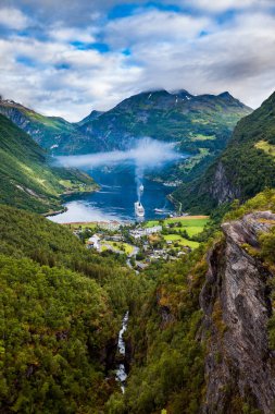 Geiranger fiyort, Norveç.
