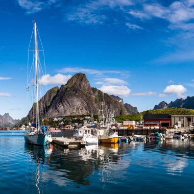 Lofoten bir adalar ilçe Nordland, Norveç içinde olduğunu