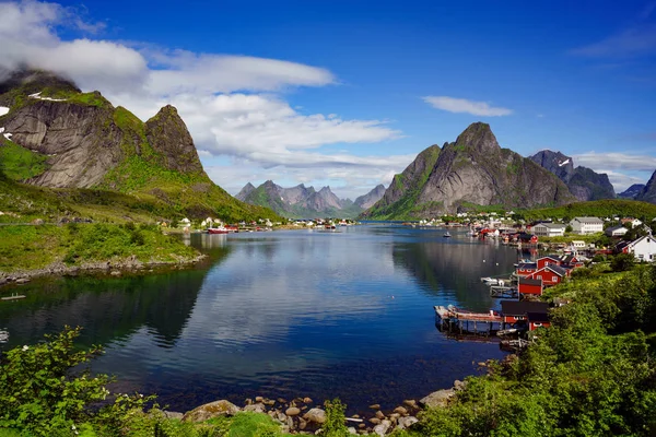 Lofoten szigetcsoport szigetek Norvégia — Stock Fotó