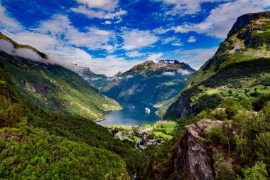 Geiranger fiyort, Norveç.