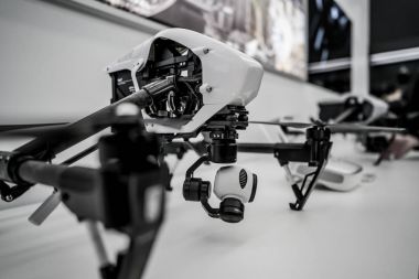 Moskova Rusya: 01 Nisan 2017 - ile DJI indeks işlem Quadcopter dron mağaza açılış c