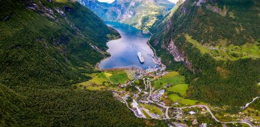 Geiranger fiyort, Norveç.