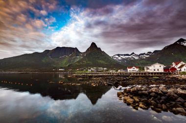 Lofoten olan bir adalar ilçe Nordland'deki/daki oteller