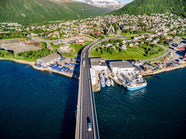 Puente de la ciudad Tromso, Noruega —  Fotos de Stock
