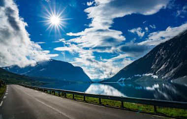 Norveç'te yol