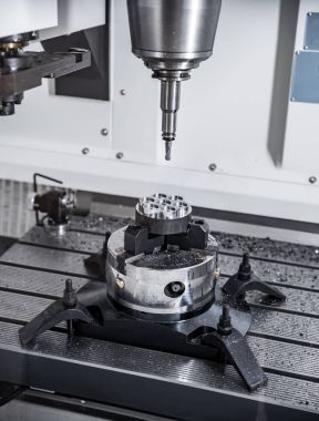 Metal işleme Cnc freze makinesi.