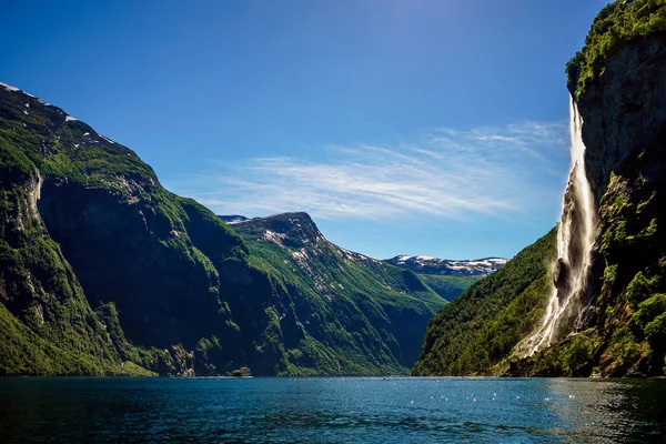 Waterfall Seven Sisters. — Stock Photo, Image