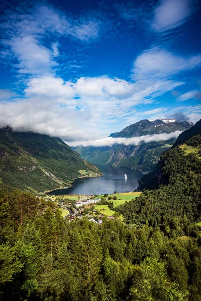 Fiord Geiranger, Norwegia. — Zdjęcie stockowe