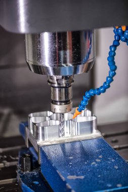 Metal işleme Cnc freze makinesi.