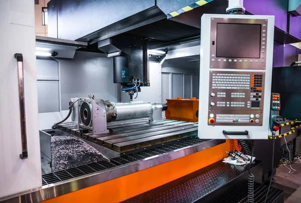 Metallverarbeitende CNC-Fräsmaschine. — Stockfoto