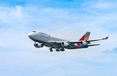 Frankfurt, Almanya: 23 Haziran 2017: Boeing 747 Asiana Airlines 