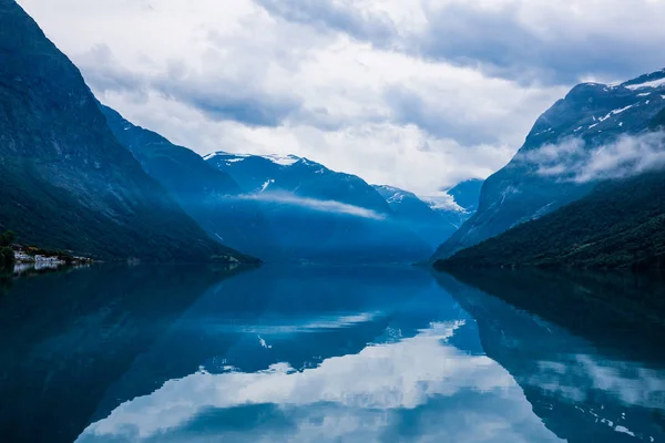 Lovatnet Lake Beautiful Nature Norway . — стоковое фото