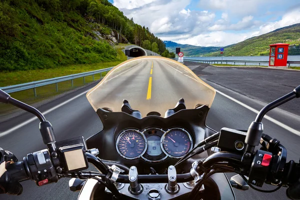 Biker First-person view in Norway The entrance to the tunnel. — Stock Photo, Image