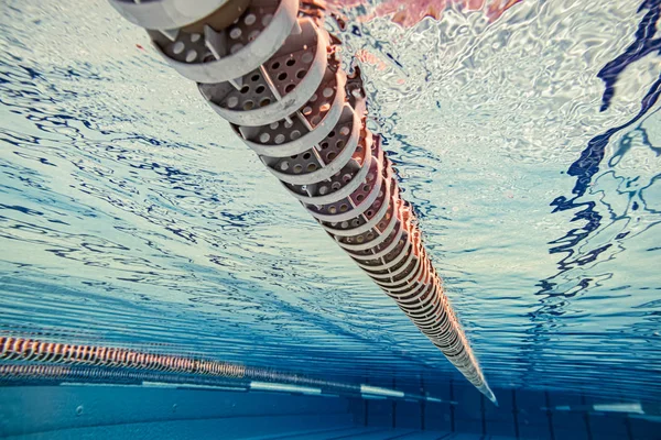 Olympisk SIM bassäng under bevattna bakgrund. — Stockfoto