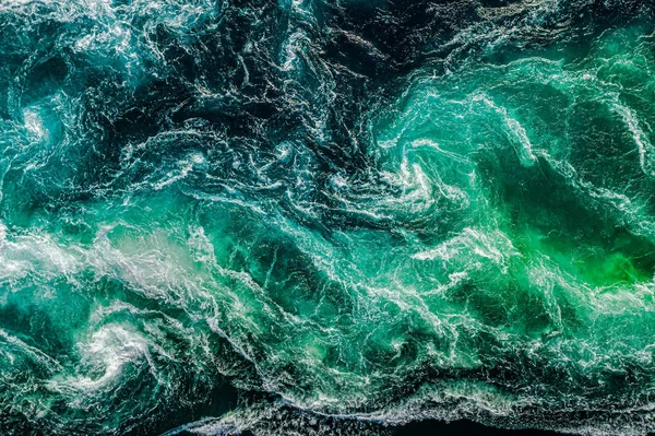 Abstrakter Hintergrund. Wellen des Wassers des Flusses und des Meeres — Stockfoto
