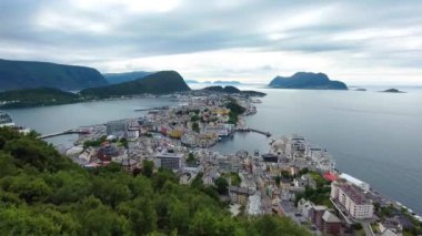 Aksla, Norveç 'in Alesund şehrinde.