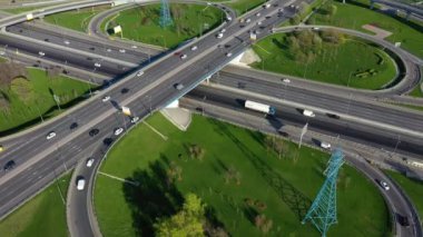 Moskova 'da bir otoyol kavşağının hava görüntüsü.