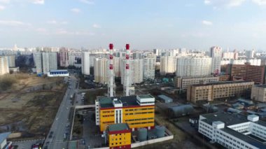 Moskova banliyösü. Kuşların uçuşu manzarası
