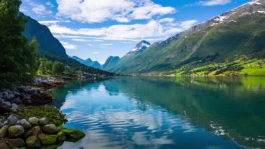 Güzel Doğa Norveç Doğal Arazisi.