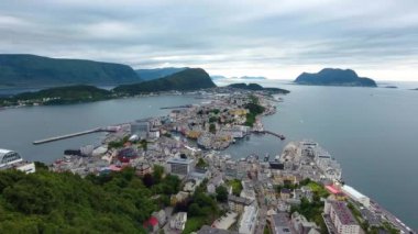 Aksla, Norveç 'in Alesund şehrinde.
