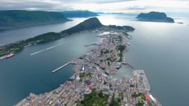 Aksla, Norveç 'in Alesund şehrinde.