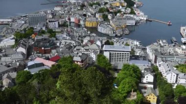 Aksla, Norveç 'in Alesund şehrinde