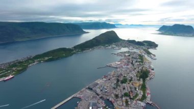 Aksla, Norveç 'in Alesund şehrinde.