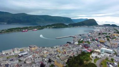 Aksla, Norveç 'in Alesund şehrinde.