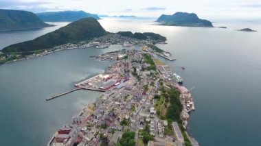 Aksla, Norveç 'in Alesund şehrinde.