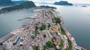 Aksla, Norveç 'in Alesund şehrinde.