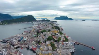 Aksla, Norveç 'in Alesund şehrinde.