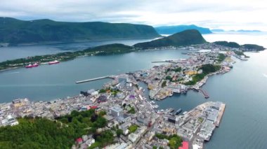 Aksla, Norveç 'in Alesund şehrinde.