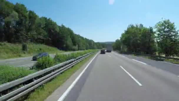 Zeitraffer-Auto fährt auf Autobahn in Deutschland — Stockvideo