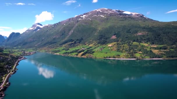 Luftaufnahmen schöne Natur Norwegen. — Stockvideo