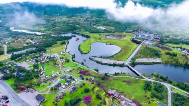 Luchtfoto beelden prachtige natuur noordwaarts. — Stockvideo