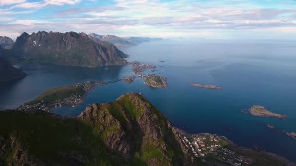 Высокие острова архипелага — стоковое видео