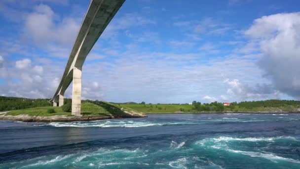 Kąpielisko wirowe Saltstraumen, Nordland, Norwegia — Wideo stockowe