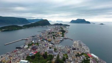 Aksla, Norveç 'in Alesund şehrinde.