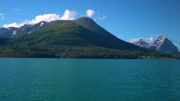 Hermosa naturaleza Noruega paisaje natural. — Vídeos de Stock