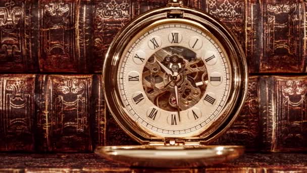 Horloge antique cadran close-up. Vintage montre de poche.