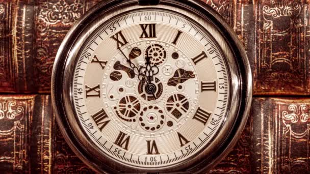 Horloge antique cadran close-up. Vintage montre de poche.
