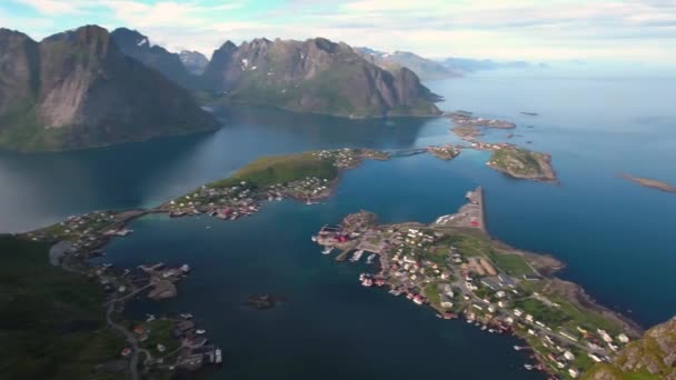 Lofoten archipel eilanden Luchtfoto 's — Stockvideo