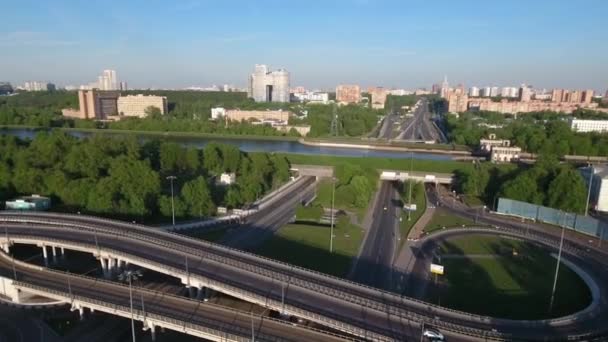 Вид з повітря на автомагістраль . — стокове відео