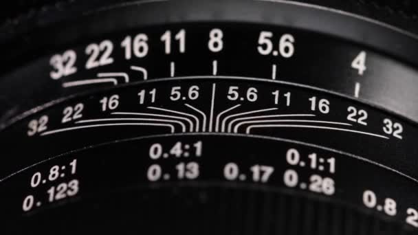 Macro close-up da lente antiga . — Vídeo de Stock