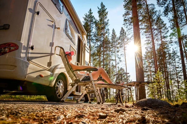 Familie Vakantie Reizen Vakantie Camper Caravan Auto Vakantie — Stockfoto
