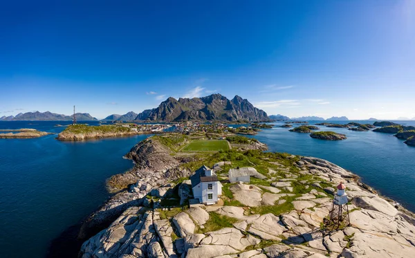 Henningsvaer Lofoten Egy Szigetcsoport Nordland Megyében Norvégiában Ismert Jellegzetes Táj — Stock Fotó