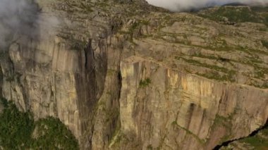 Hava görüntüleri Minpit Rock Preikestolen Beautiful Nature Norveç