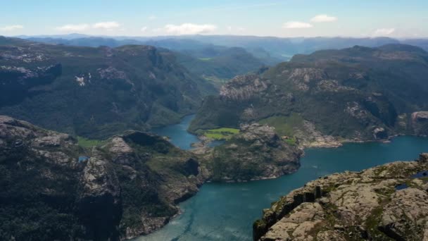 Hava görüntüleri. Güzel doğa Norveç.. — Stok video